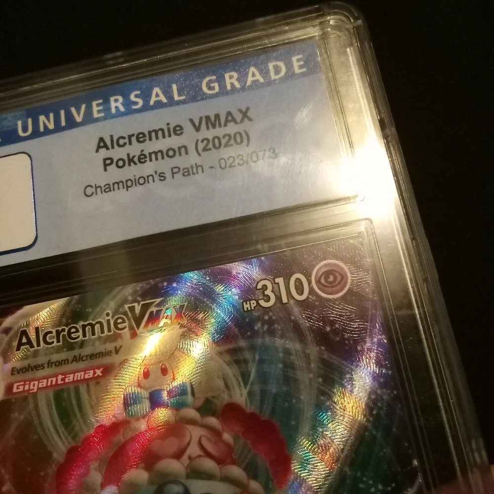 Pokemon 2020 Alcremie VMAX #023/073 Champion's Path CGC 9
